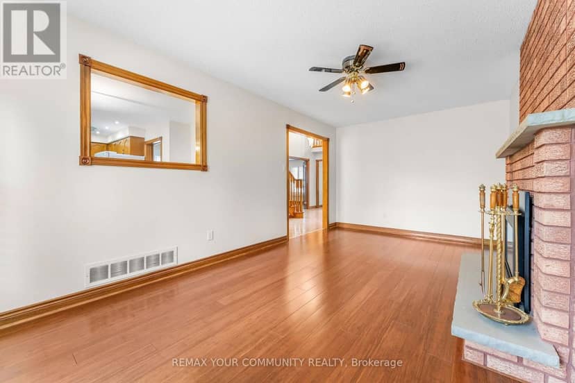 4 Tomel Court — photo 22 of 40