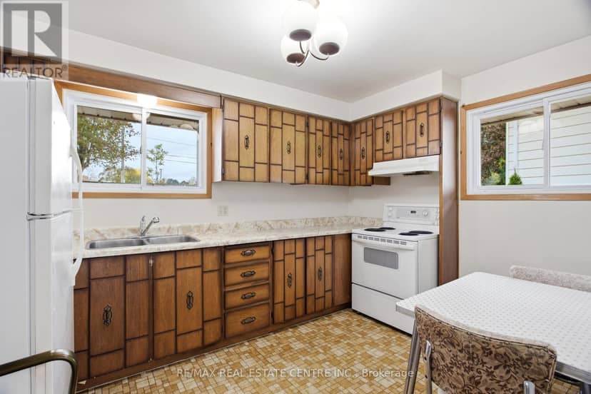 39 Sebas Court — photo 10 of 40