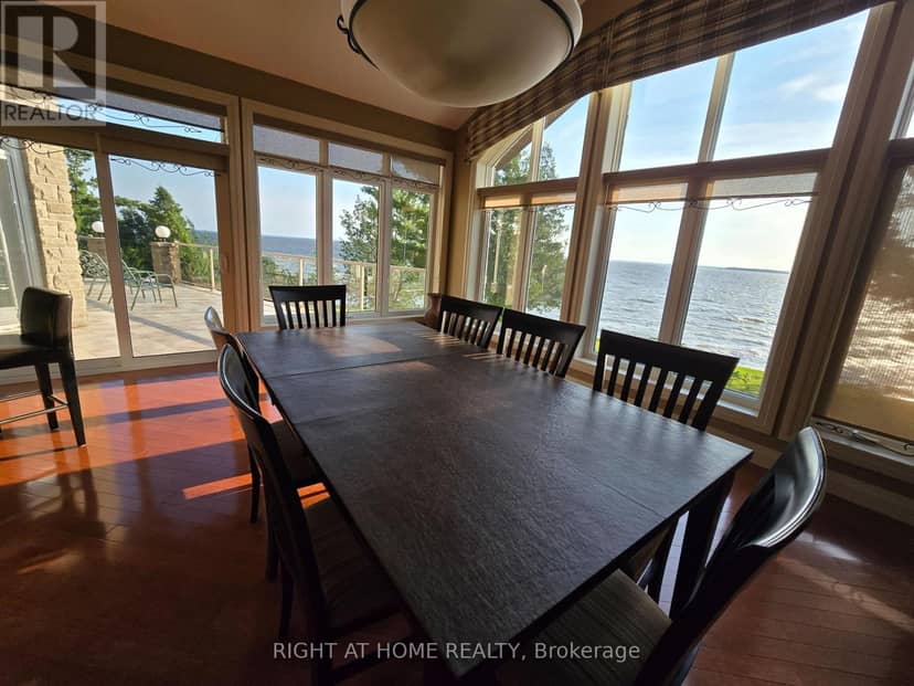 134 Du Lac Promenade — photo 14 of 15