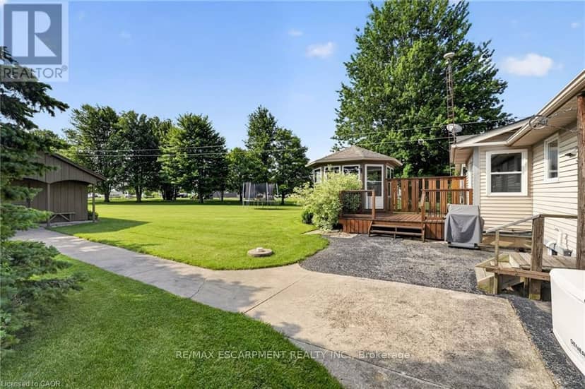 952 Robinson Road — photo 38 of 40