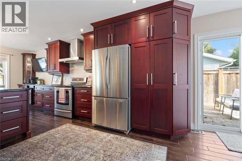 273 COLBORNE Street — photo 11 of 30