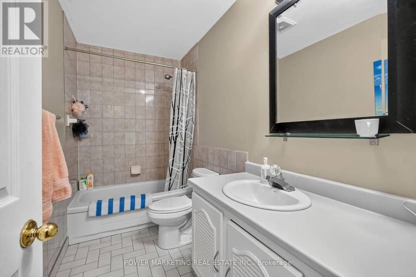 2213 Fillmore Crescent — photo 14 of 25