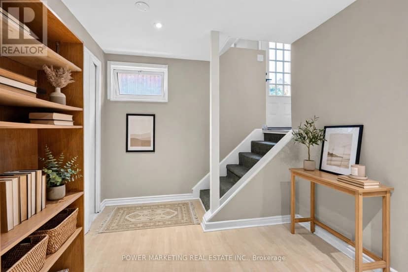 2213 Fillmore Crescent — photo 16 of 25