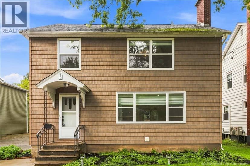 70 Woodland Drive — photo 2 of 40