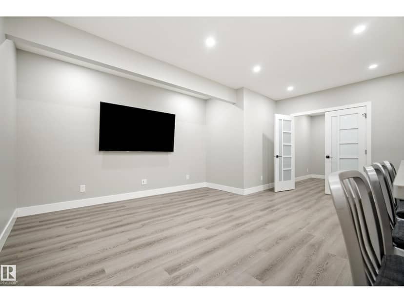 5813 Pelerin Cr — photo 36 of 40