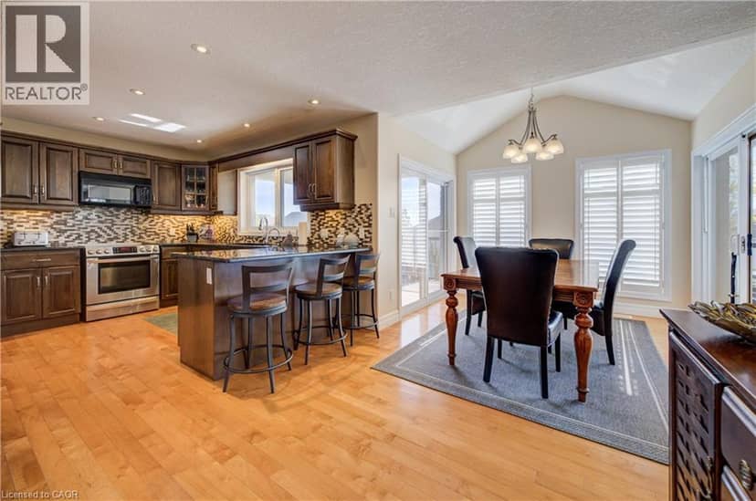 135 GERBER MEADOWS Drive — photo 14 of 40