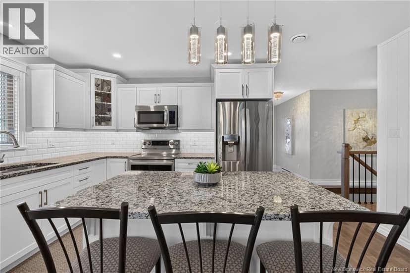 15 Rosenburg Street — photo 11 of 40