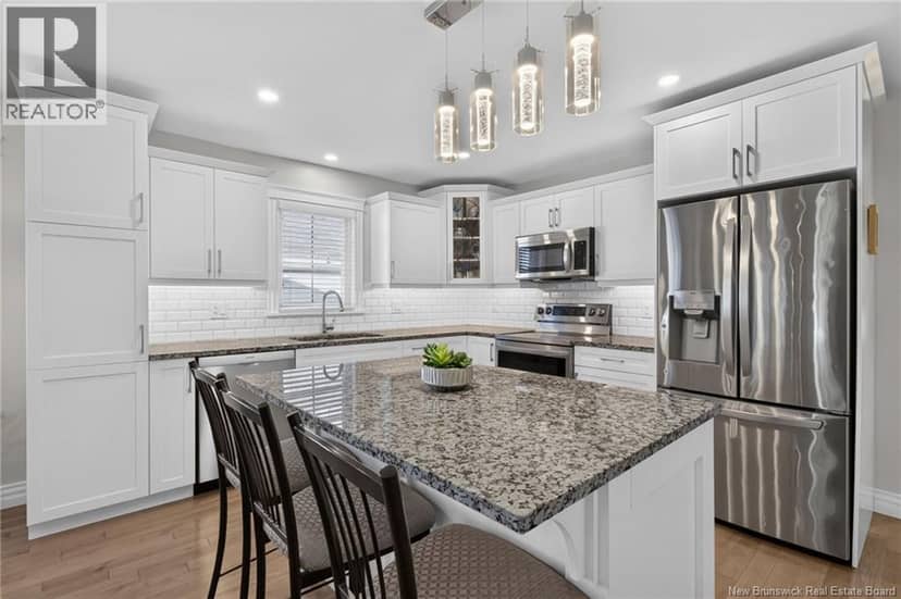 15 Rosenburg Street — photo 9 of 40