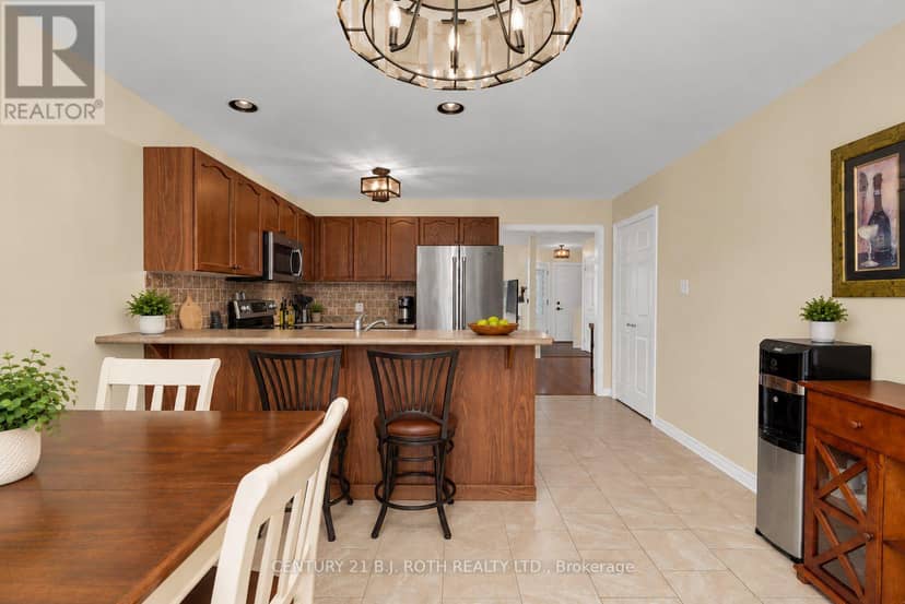 237 Pringle Drive — photo 15 of 39