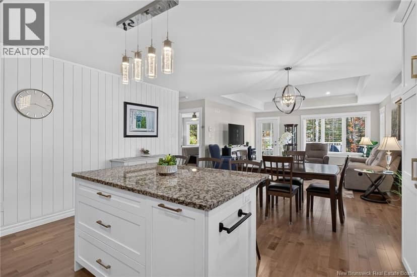 15 Rosenburg Street — photo 10 of 40