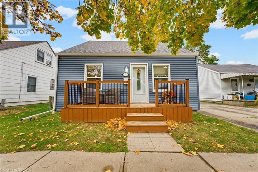 77 EIGHTH Avenue, Brantford, photo 2
