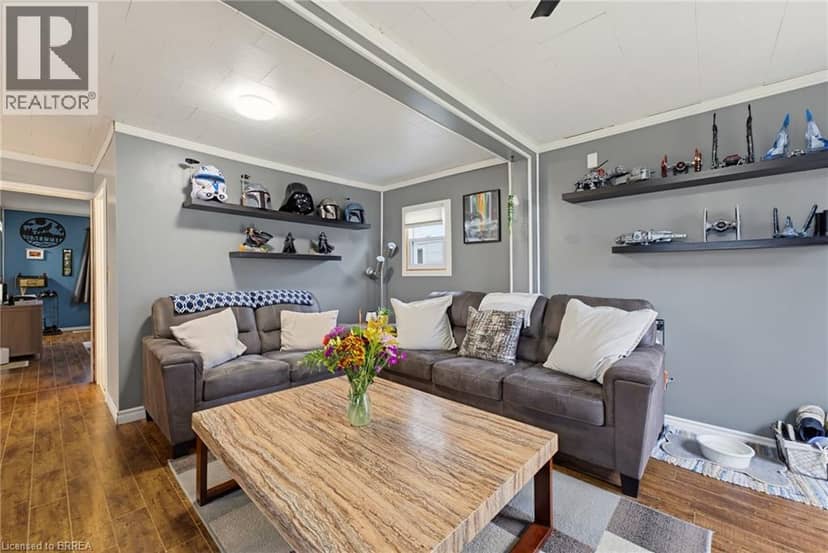 77 EIGHTH Avenue, Brantford, photo 7