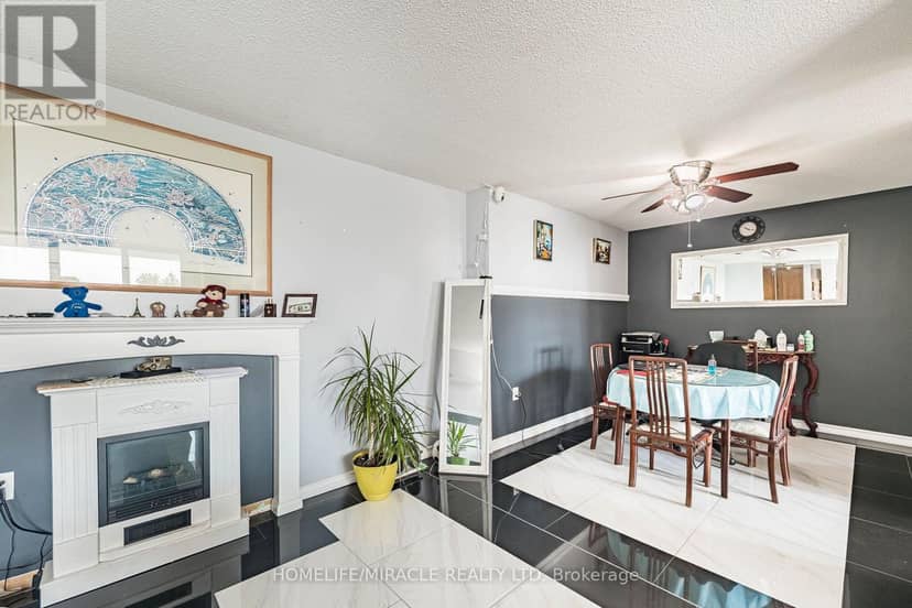407 - 21 Knightsbridge Road — photo 16 of 40