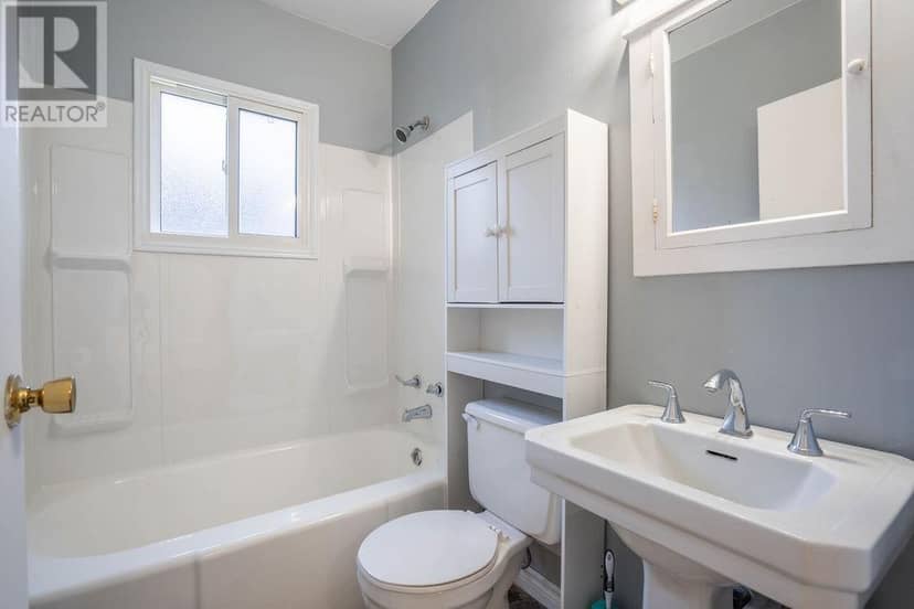 341 Devon RD — photo 17 of 24