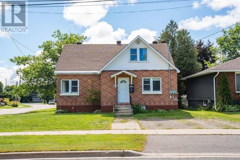 341 Devon RD — photo 2 of 24