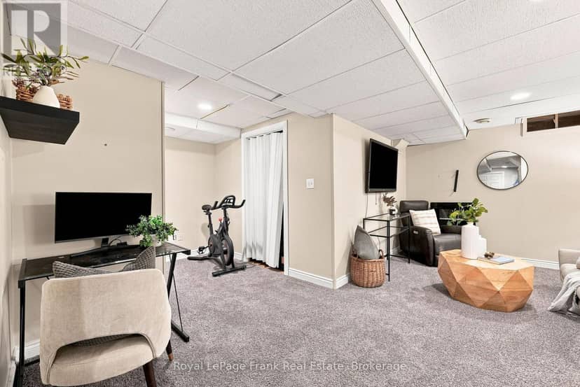 92 Tremount Street — photo 15 of 35