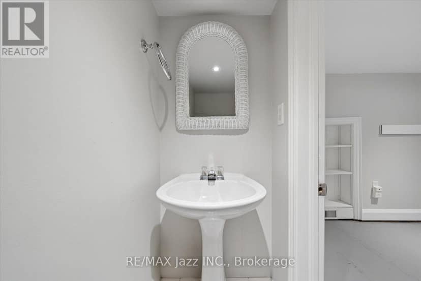 109 Lauder Road — photo 37 of 40