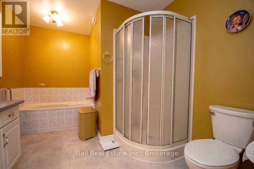 90 Albert Street — photo 23 of 35