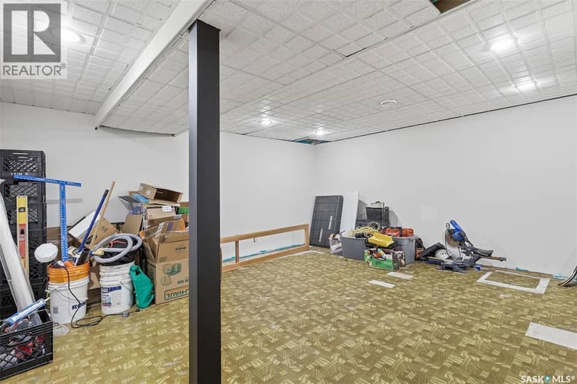 94 Andre AVENUE — photo 27 of 32