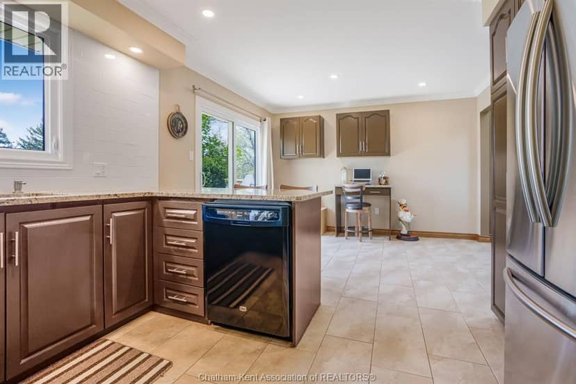 10609 Lakeview DRIVE — photo 22 of 40