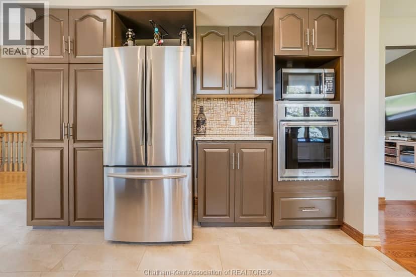10609 Lakeview DRIVE — photo 23 of 40