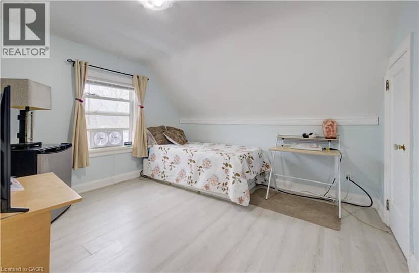 76 BRENTWOOD Avenue — photo 19 of 40