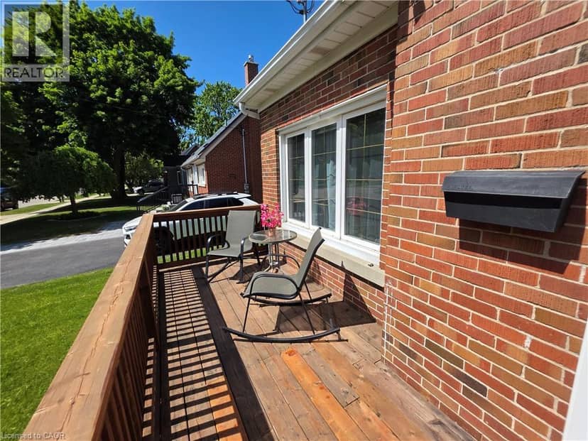 76 BRENTWOOD Avenue — photo 29 of 40