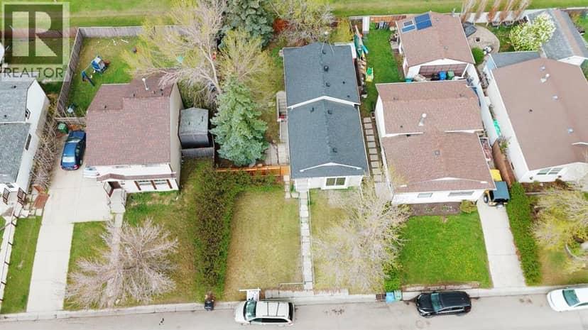 36 Castleglen Way NE, Calgary, photo 5