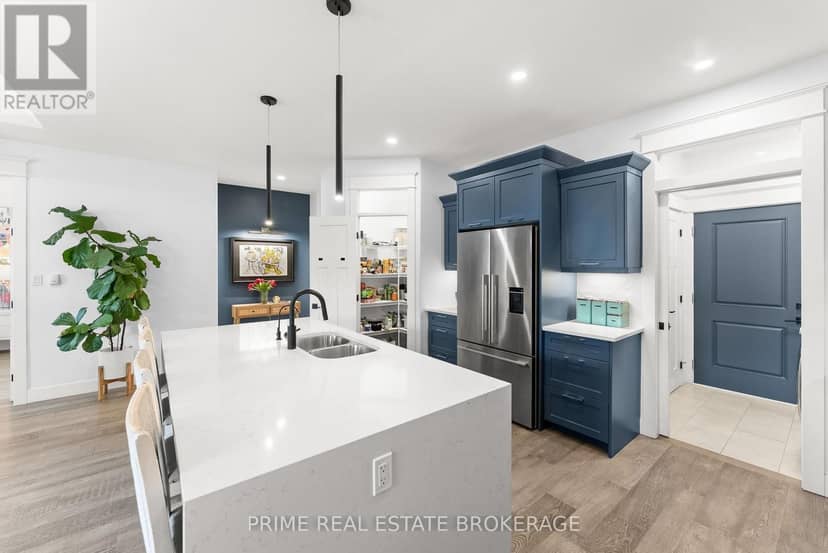 41 Sunrise Lane — photo 12 of 40