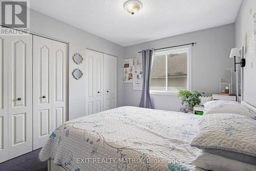 65 Lachaine Street — photo 16 of 35