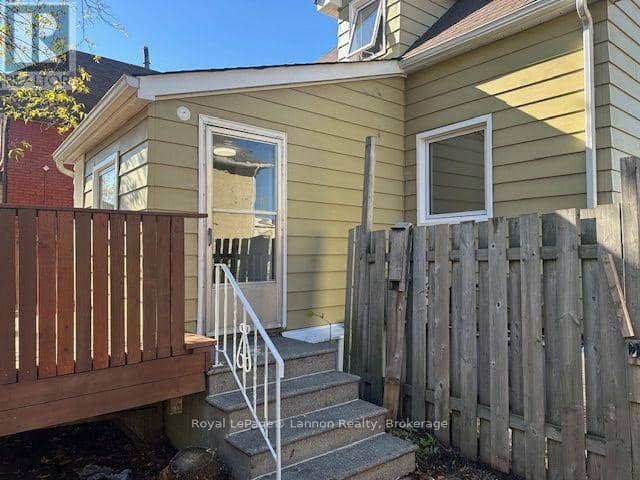 41 Machar Avenue — photo 15 of 24