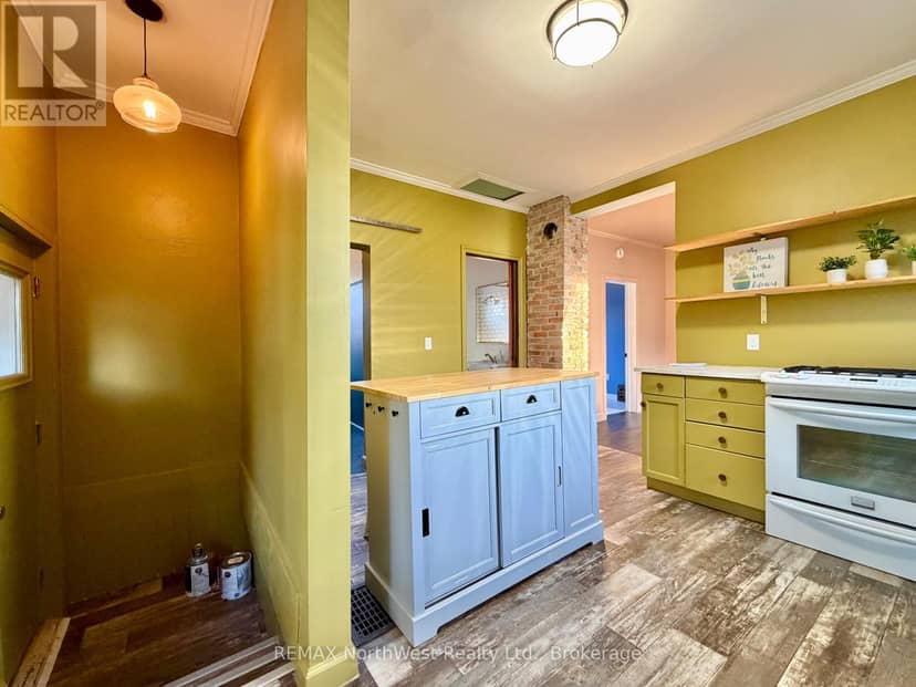 600 Church Street — photo 10 of 23