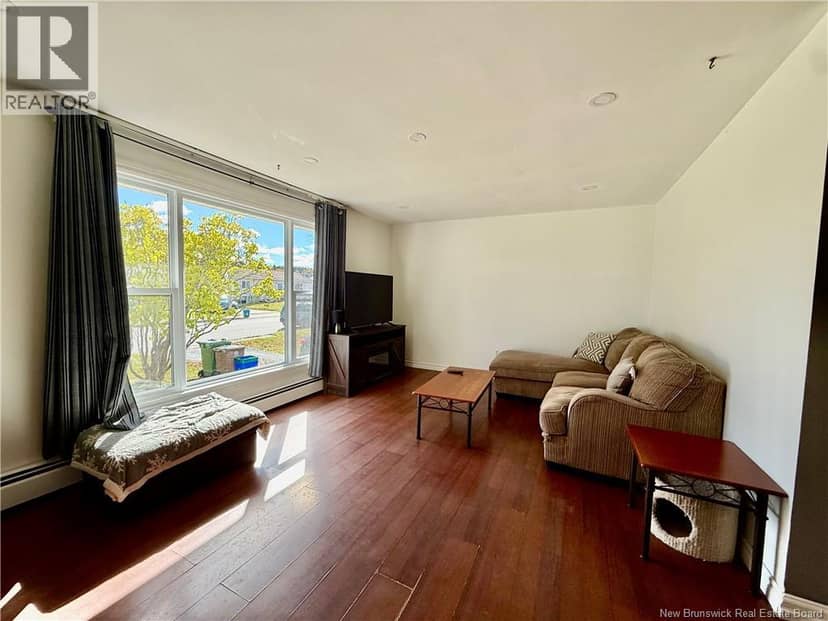 611 Bonita Avenue — photo 13 of 20