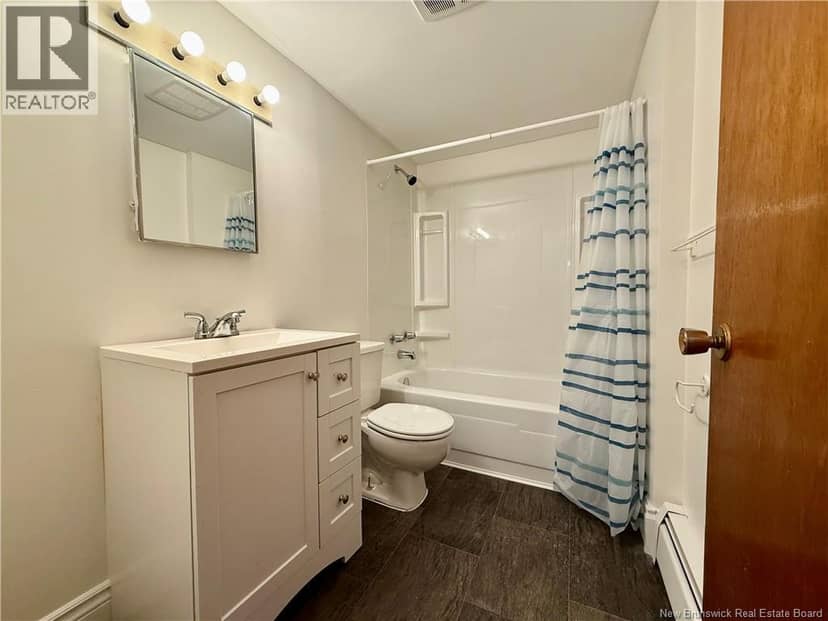 611 Bonita Avenue — photo 9 of 20