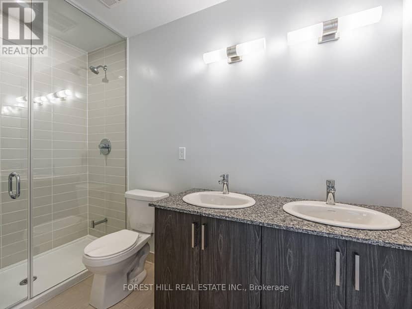 401 - 10 Meadowglen Place — photo 15 of 24