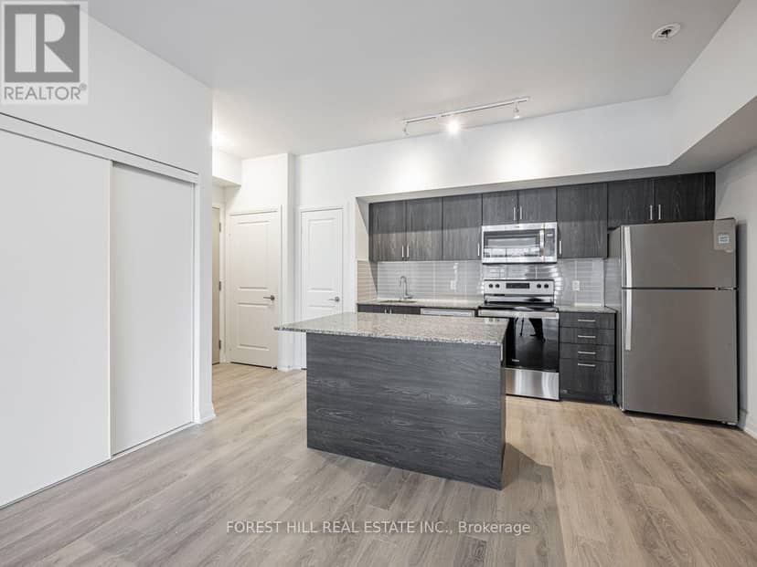 401 - 10 Meadowglen Place, Toronto, photo 6