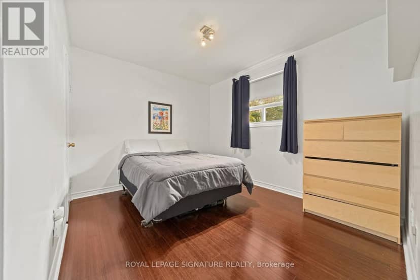 4 Moss Street — photo 13 of 26