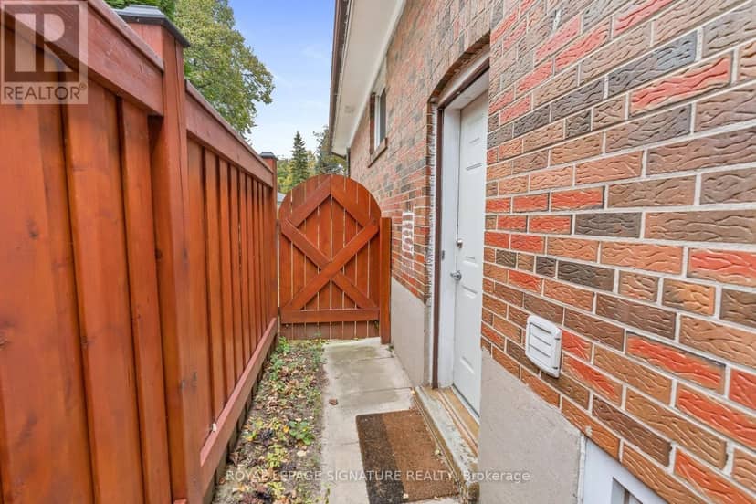 4 Moss Street — photo 23 of 26