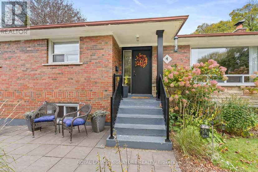 4 Moss Street, Toronto, photo 3