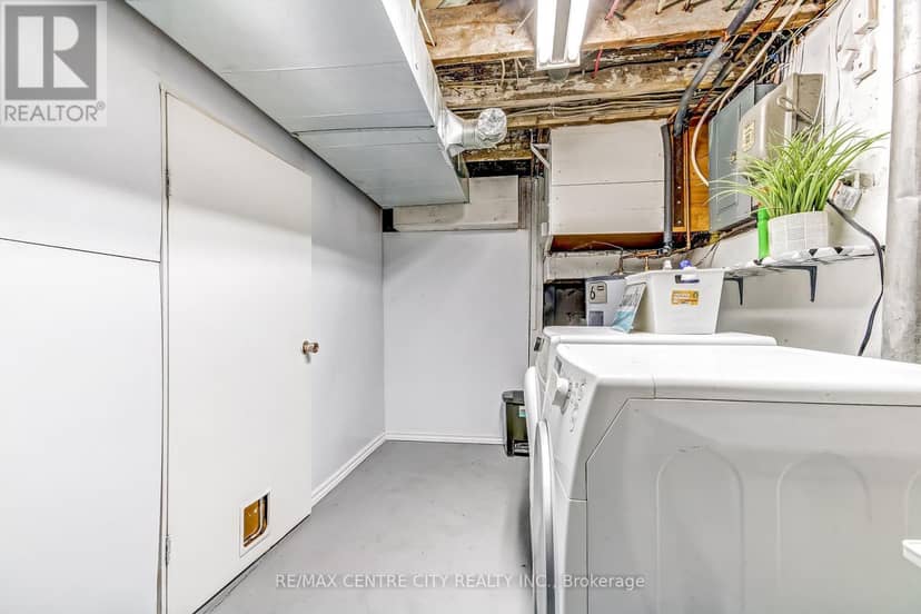 350 Warren Street — photo 23 of 29
