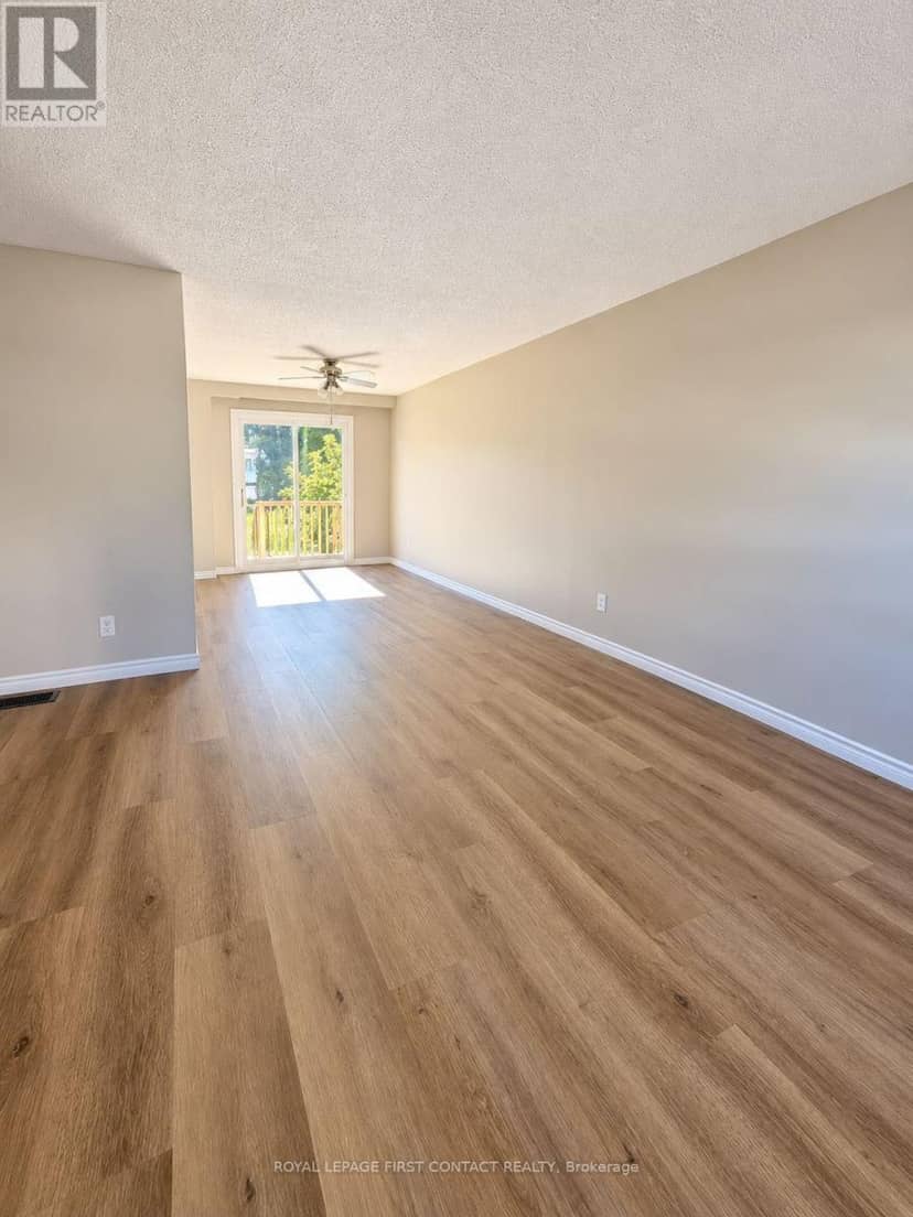 78 - 1095 Mississaga Street W, Orillia, photo 5