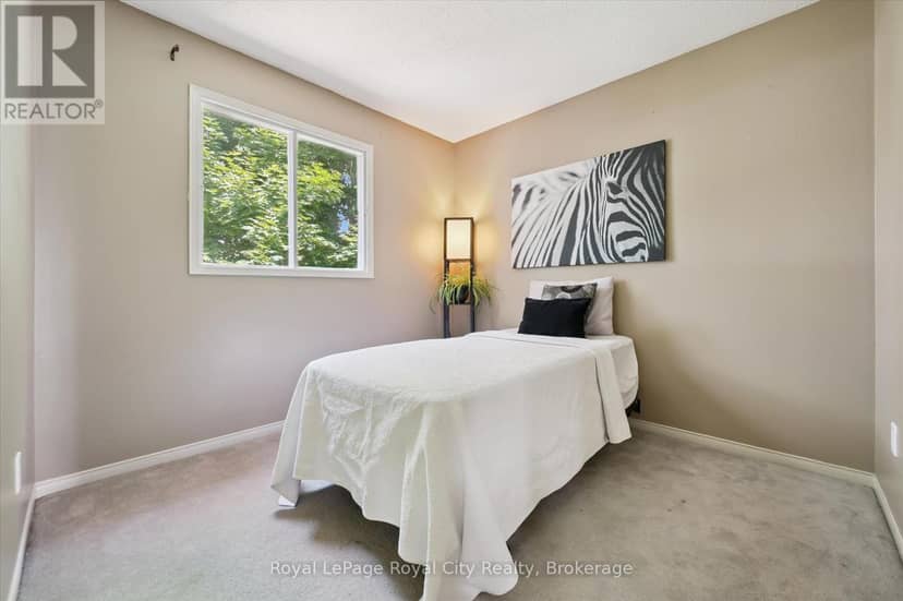 729 Woodhill Drive — photo 25 of 40