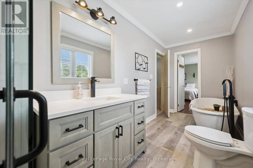 729 Woodhill Drive — photo 28 of 40