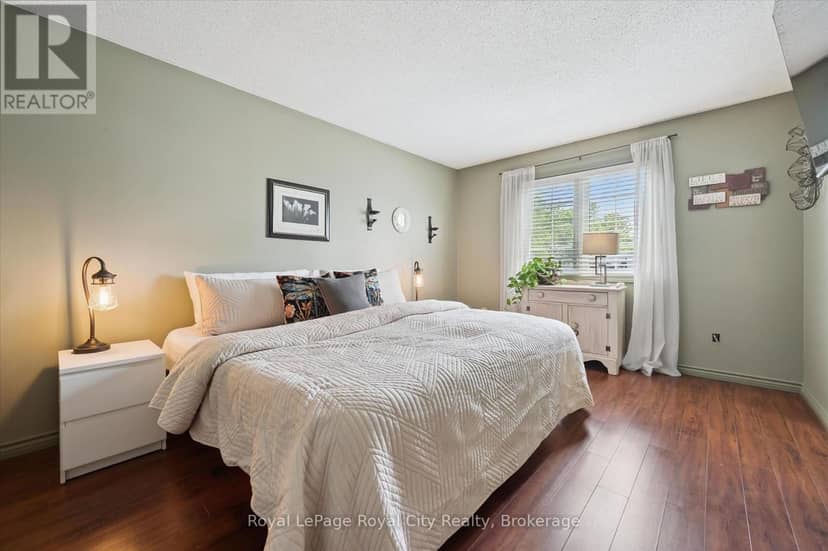 729 Woodhill Drive — photo 30 of 40
