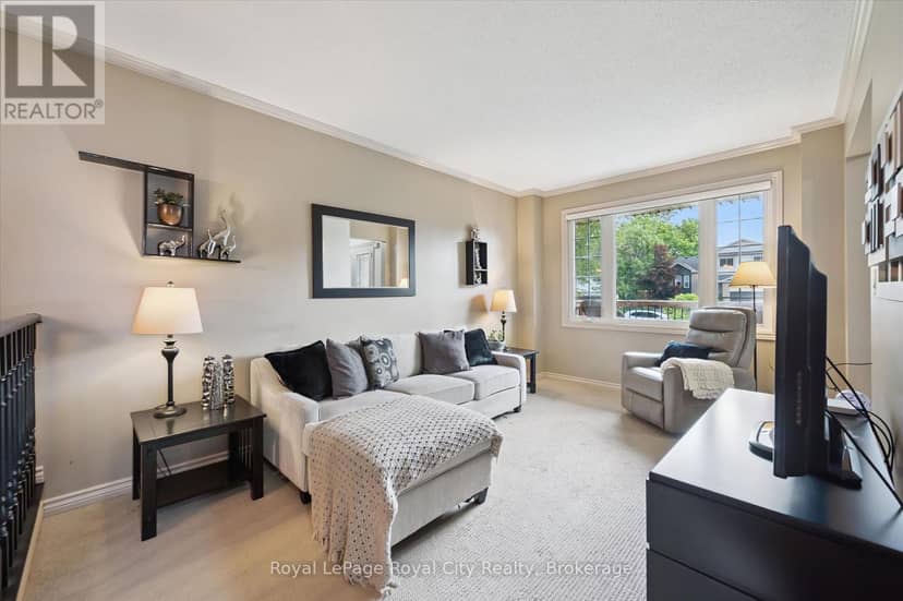 729 Woodhill Drive, Centre Wellington, photo 6