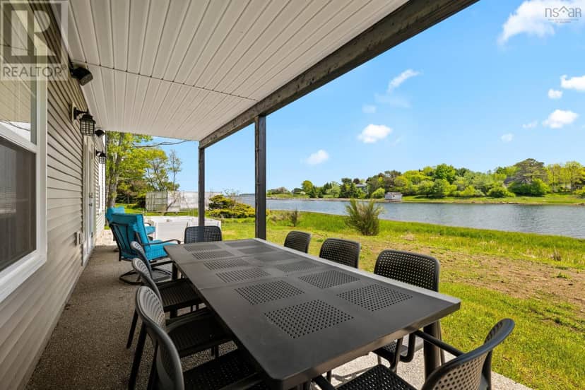68 Shepherds Landing Road — photo 8 of 40