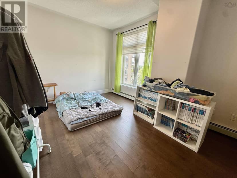 610 202 Walter Havill Drive — photo 13 of 28