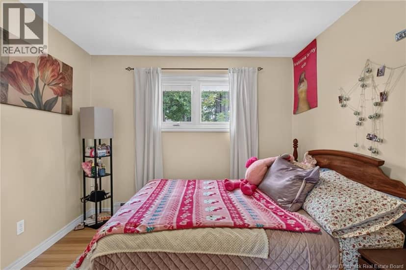 38 Lindsay Street — photo 26 of 40