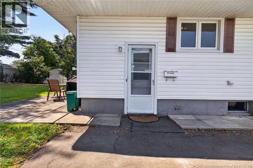 38 Lindsay Street — photo 39 of 40