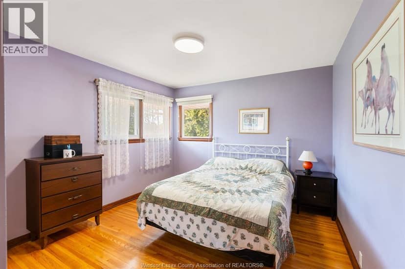 2759 Rockwell Boulevard — photo 18 of 40